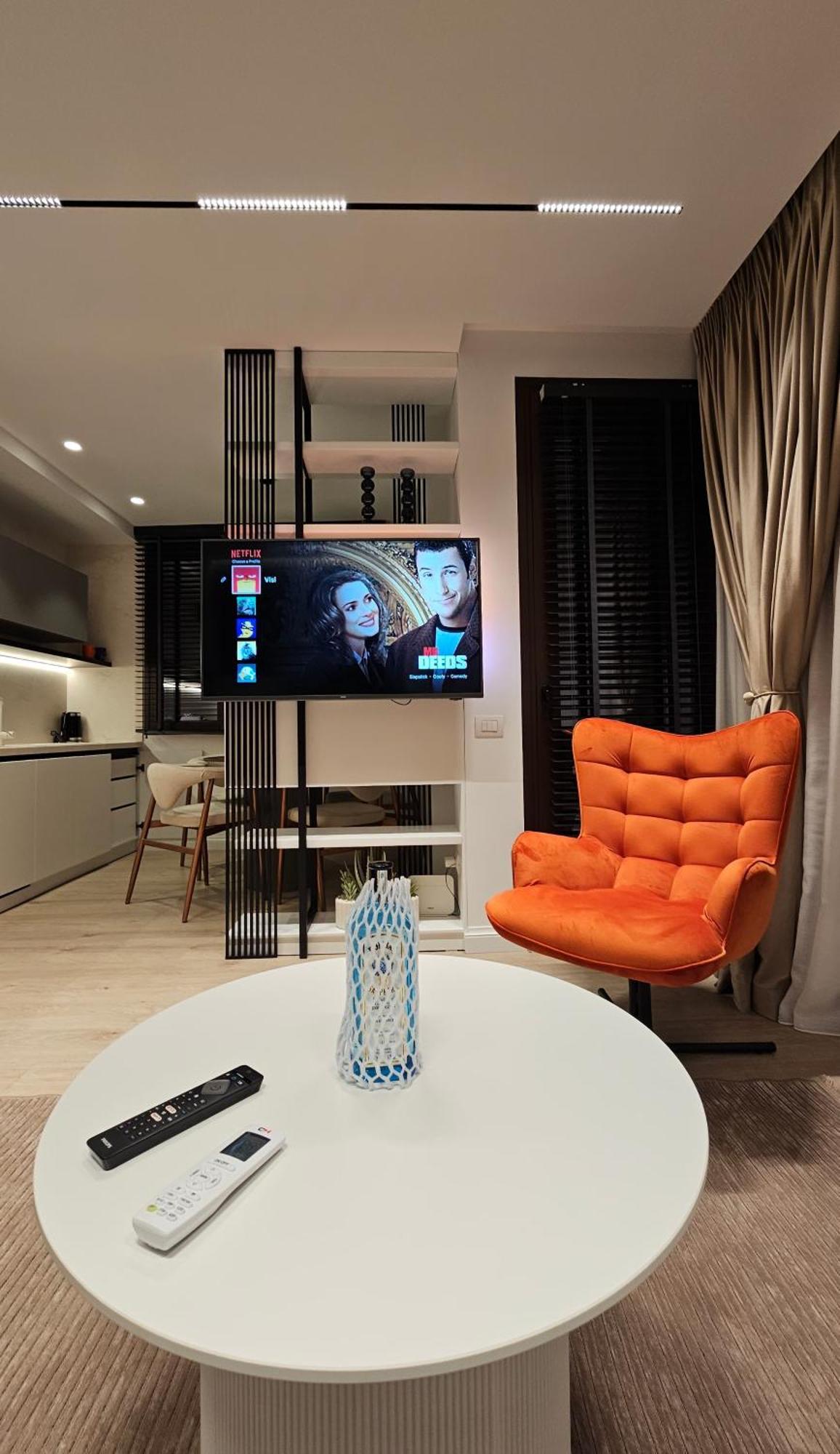 Center Apartment Easy_Luxury Тирана Екстер'єр фото
