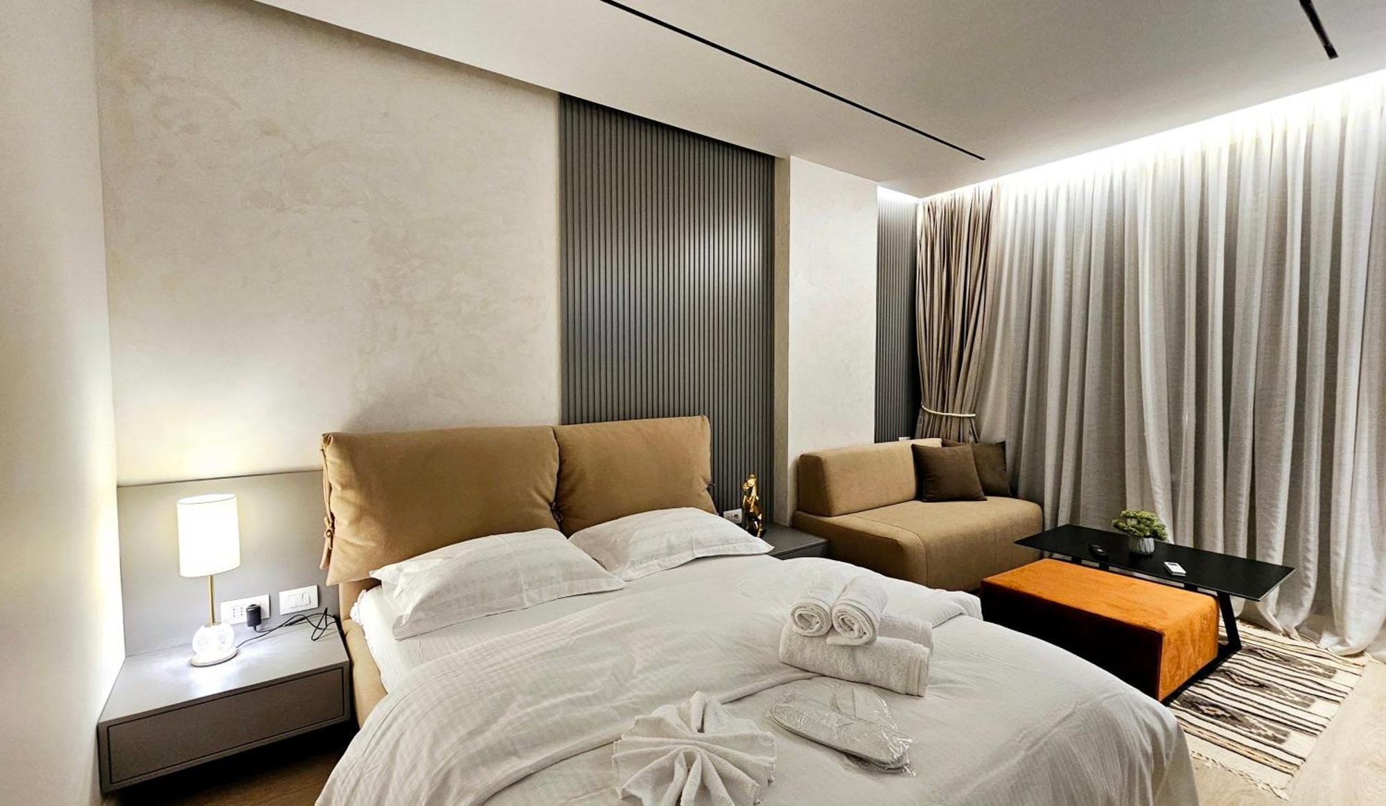 Center Apartment Easy_Luxury Тирана Екстер'єр фото