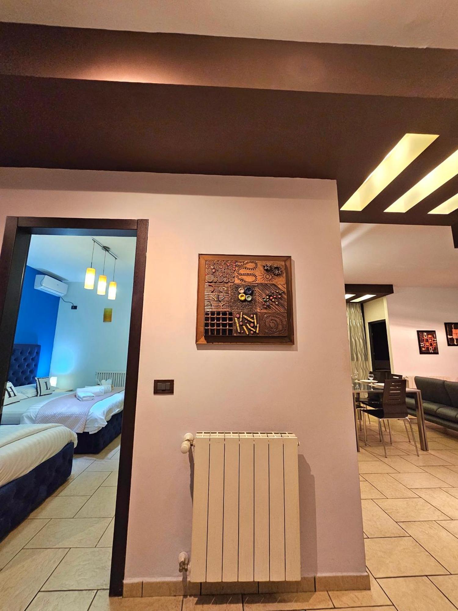 Center Apartment Easy_Luxury Тирана Екстер'єр фото