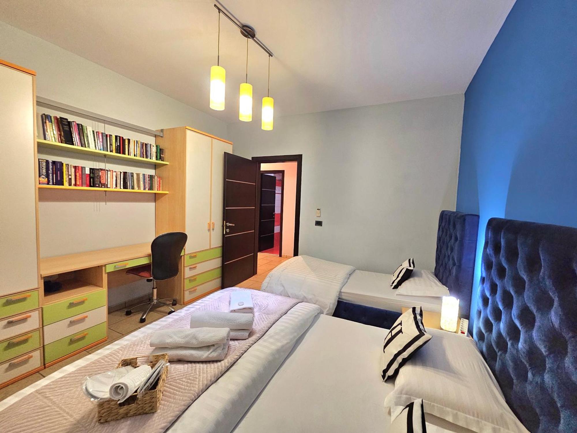 Center Apartment Easy_Luxury Тирана Екстер'єр фото
