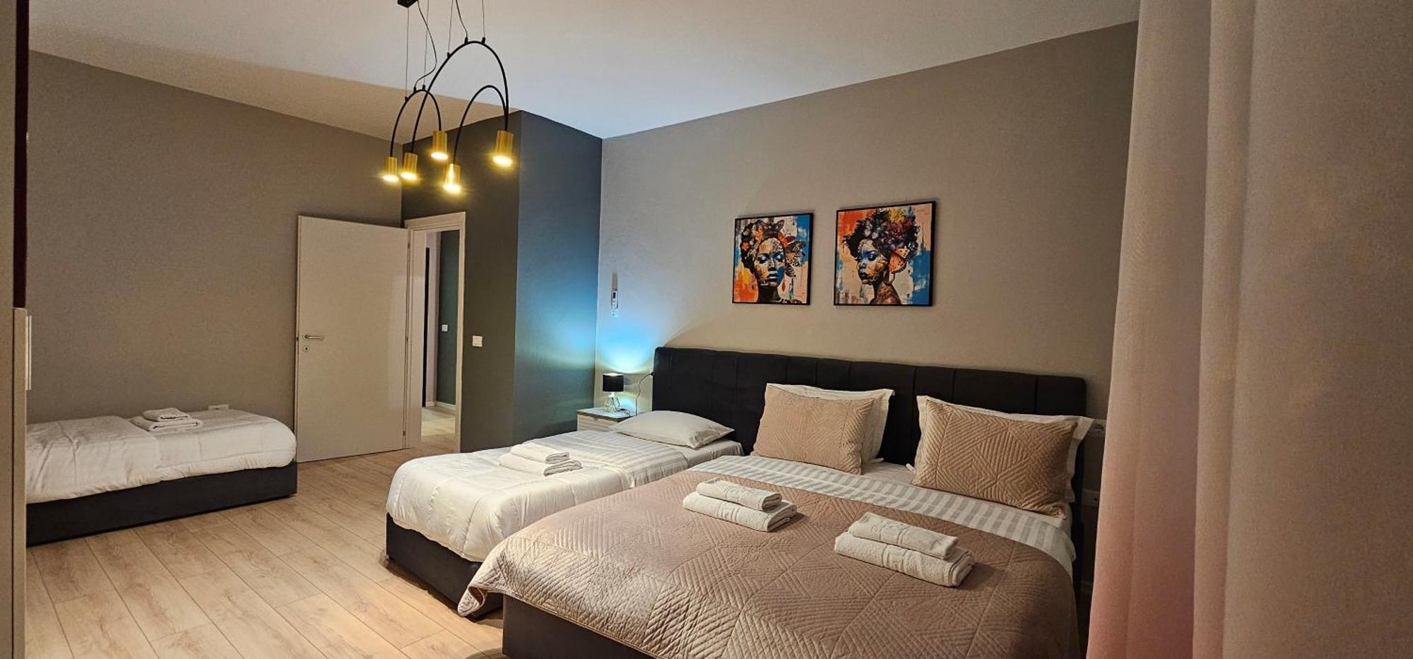 Center Apartment Easy_Luxury Тирана Екстер'єр фото