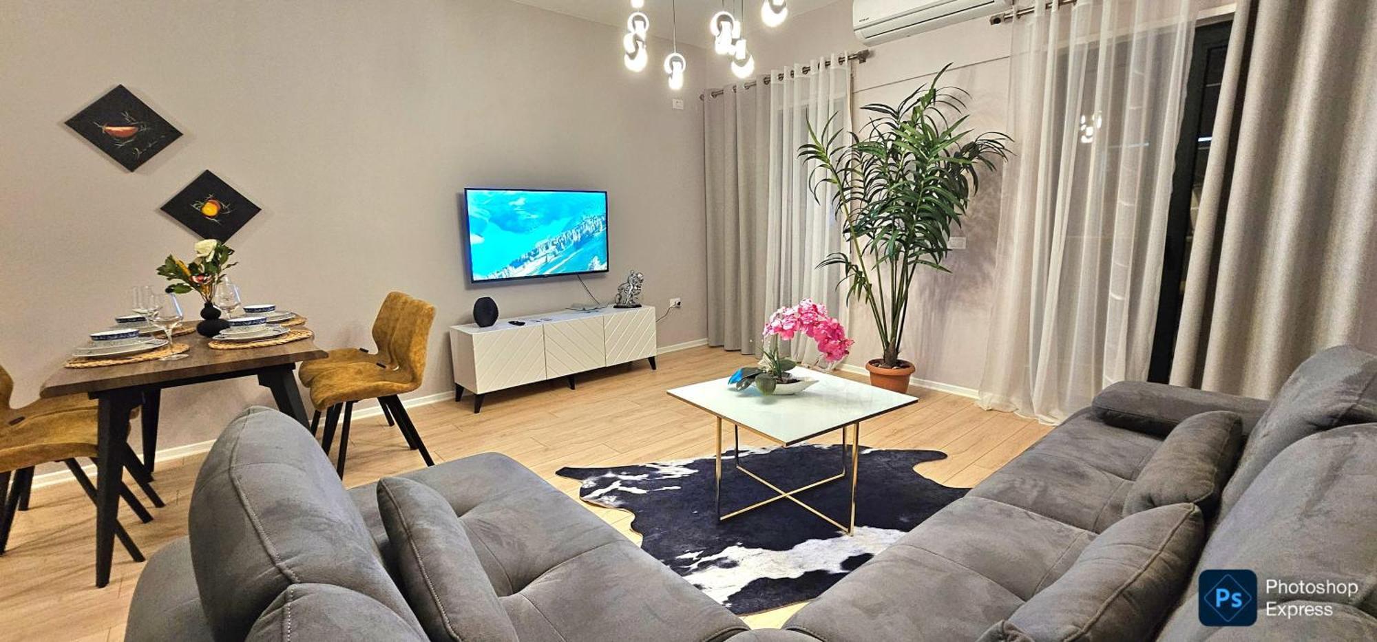 Center Apartment Easy_Luxury Тирана Екстер'єр фото