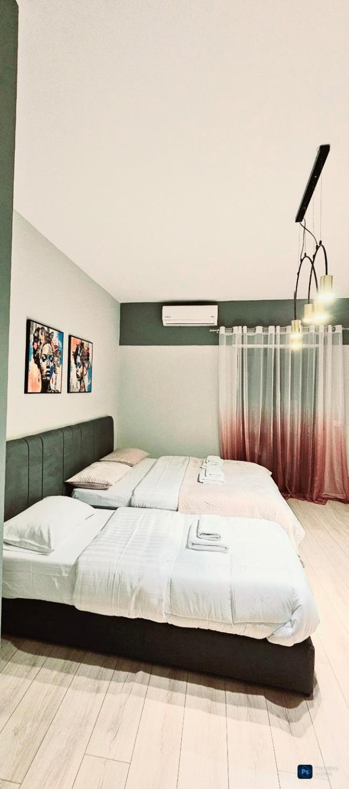 Center Apartment Easy_Luxury Тирана Екстер'єр фото